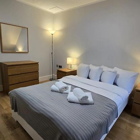 קרוידון Westciti Chatsworth Road Apartments מראה חיצוני תמונה
