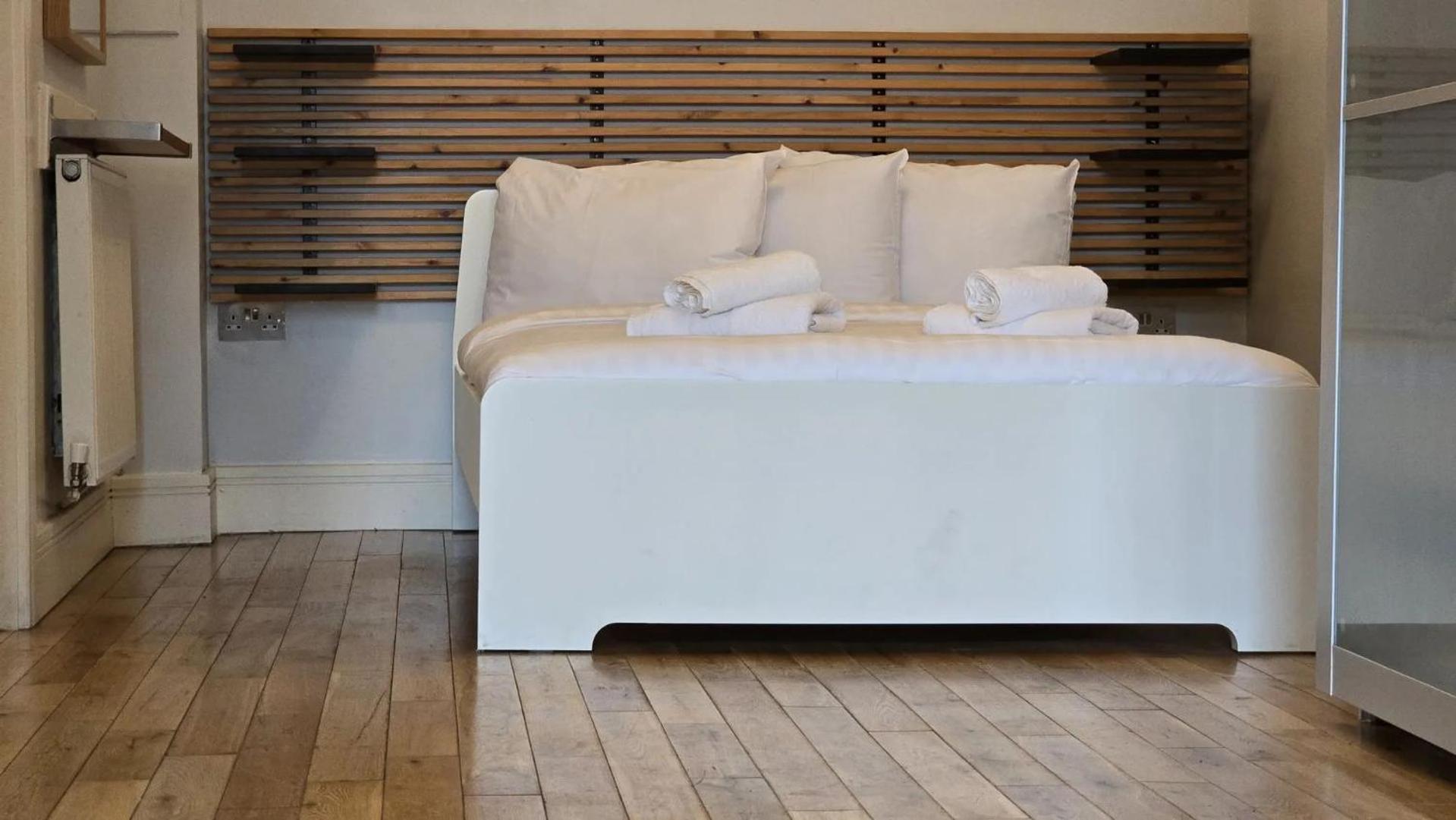 קרוידון Westciti Chatsworth Road Apartments מראה חיצוני תמונה