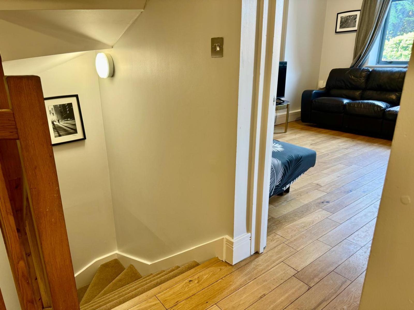 קרוידון Westciti Chatsworth Road Apartments מראה חיצוני תמונה